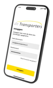 Smartphone met inlogscherm van De Transporters-app, waarop velden zichtbaar zijn voor gebruikersnaam en wachtwoord, met een gele knop 'Inloggen'.